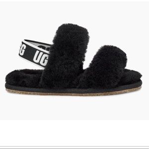 UGG Toddler Size 6US (Oh Yeah Slippers)